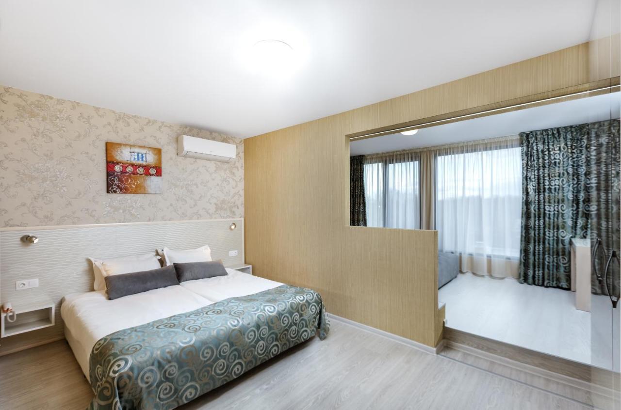 Hotel Capri Plovdiv Exterior photo